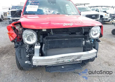 2023 Jeep Renegade Latitude 4X4 from USA, damaged, VIN ZACNJDB13PPP15484